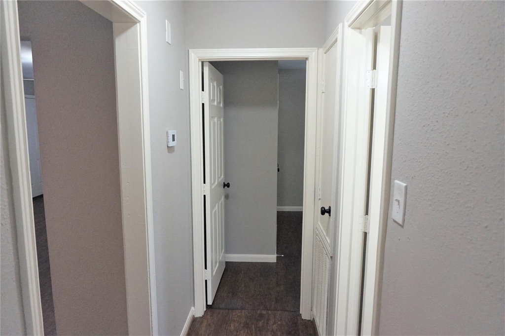 2727 Tinechester Drive - Photo 24