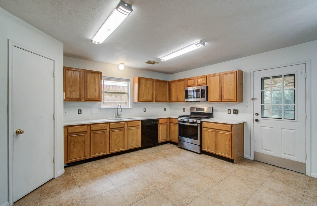 18119 Dusty Terrace Lane - Photo 17