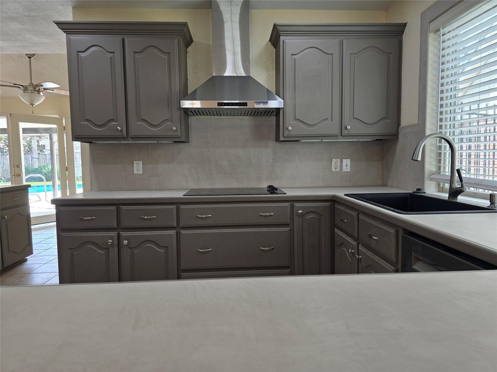 10631 Del Monte Drive - Photo 2