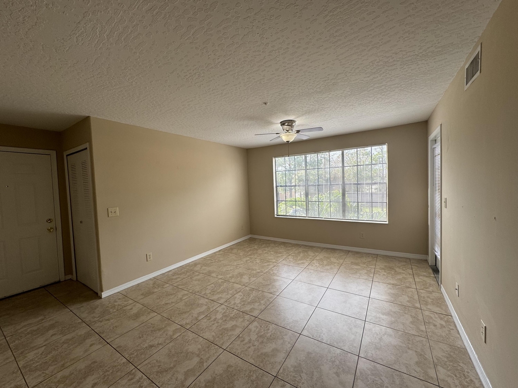 7667 N Wickham Road - Photo 5