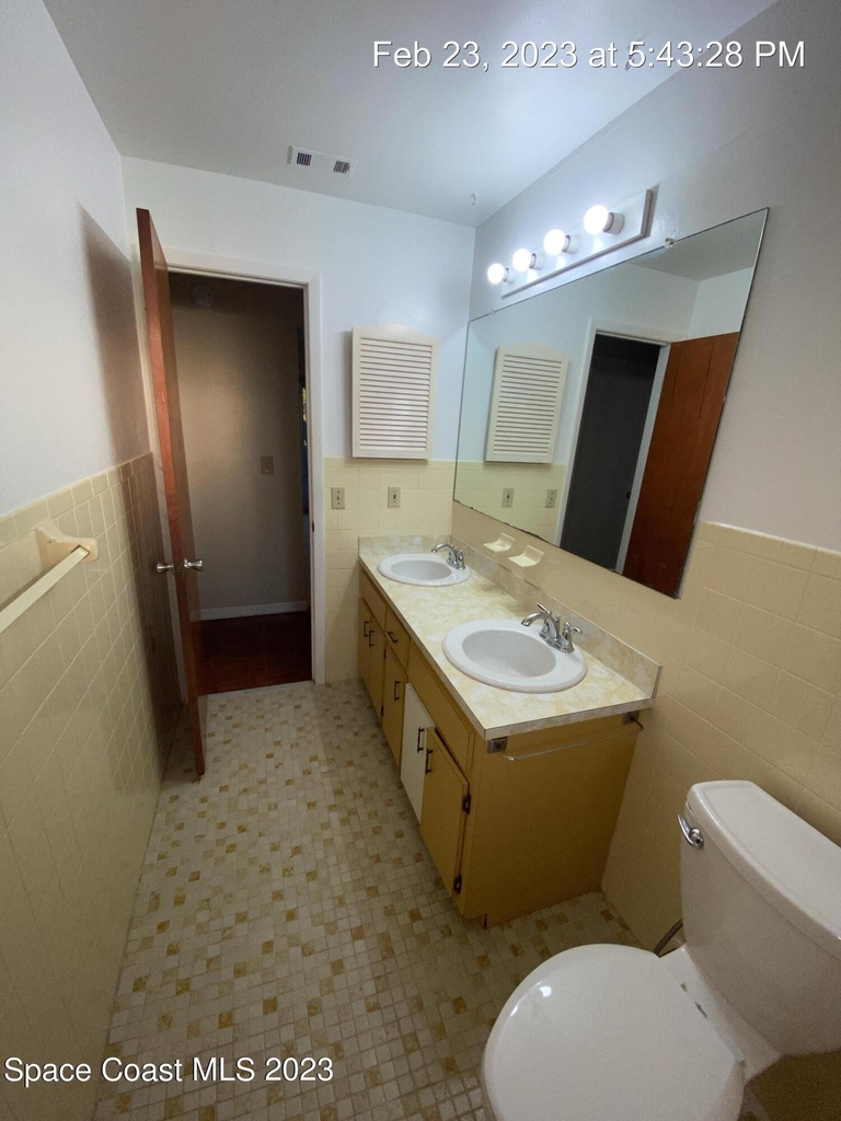 304 Darrow Avenue - Photo 15