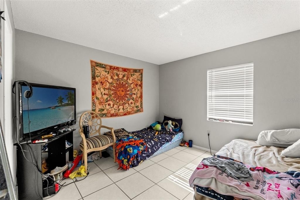 7124 Barclay Avenue - Photo 14