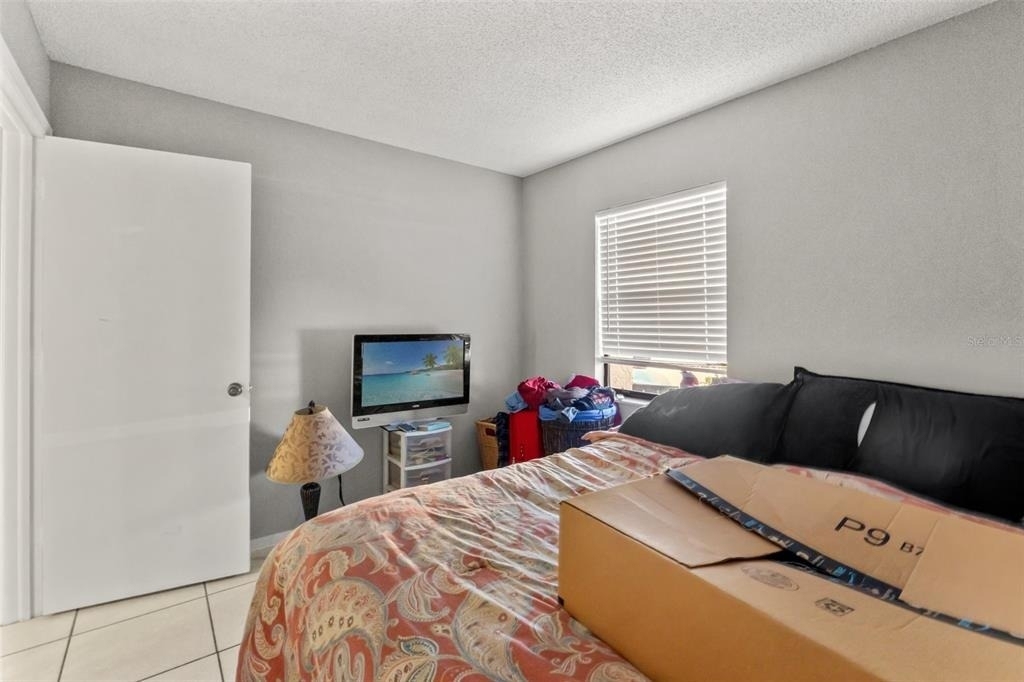 7124 Barclay Avenue - Photo 12