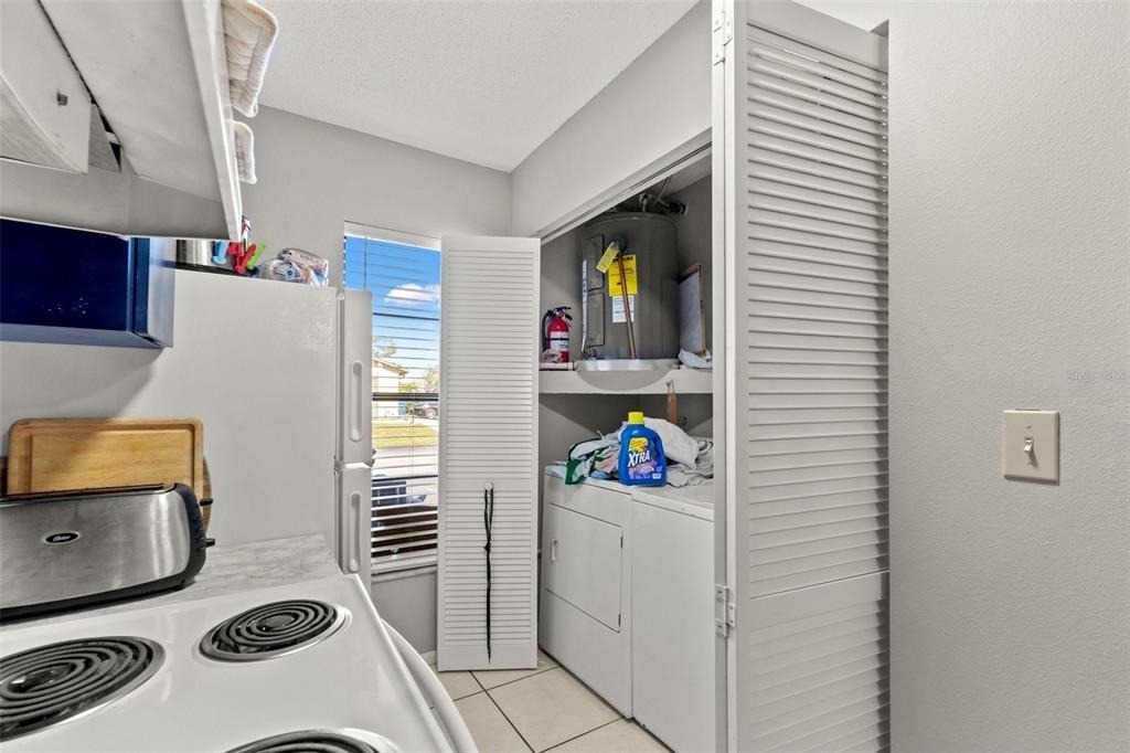 7124 Barclay Avenue - Photo 10