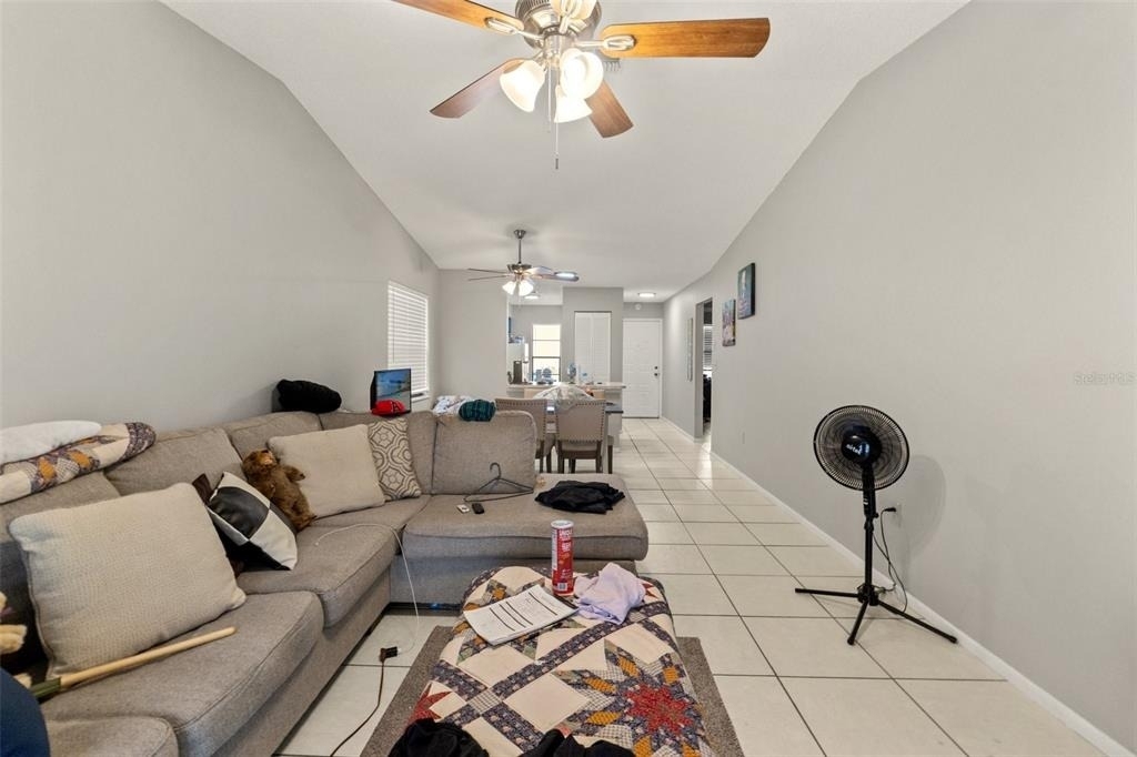 7124 Barclay Avenue - Photo 5