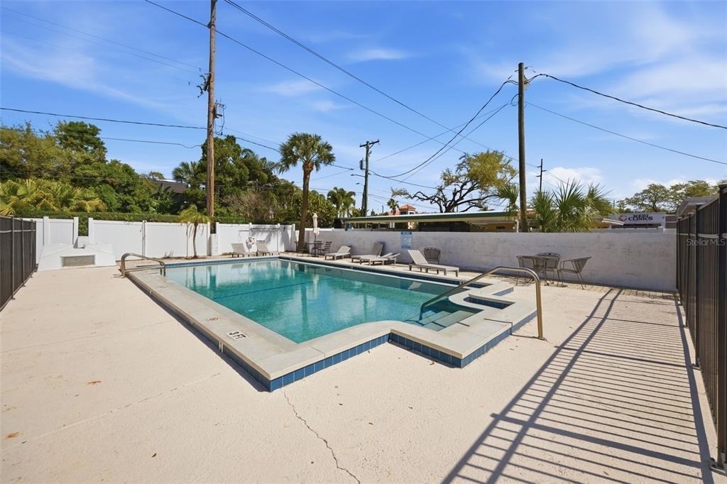 3102 W Horatio Street - Photo 1