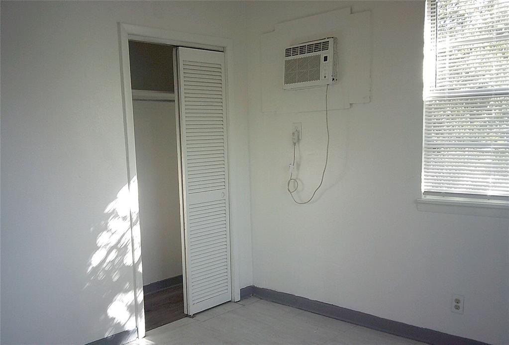 1060 65th Street S - Photo 9