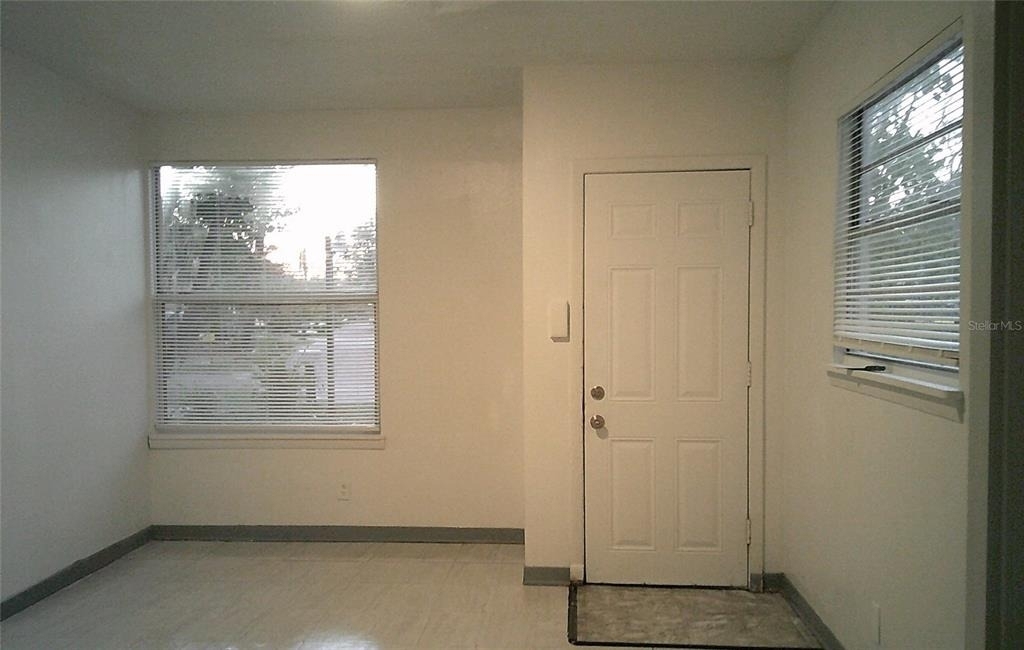1060 65th Street S - Photo 2