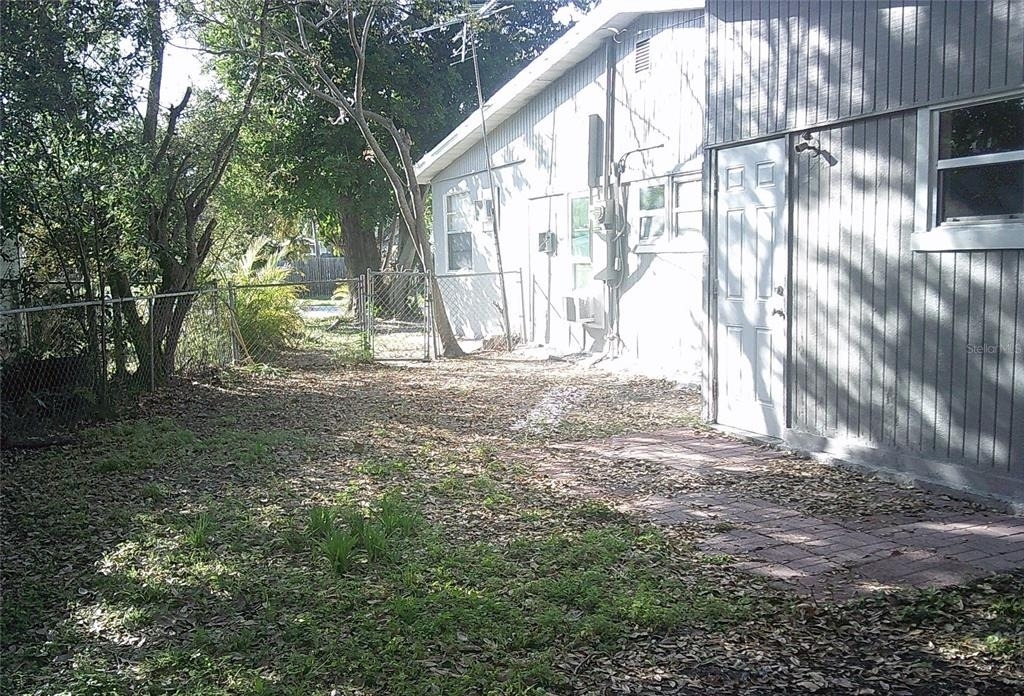 1060 65th Street S - Photo 19