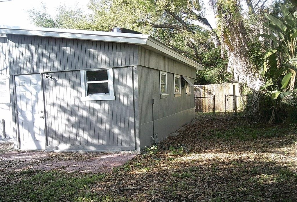 1060 65th Street S - Photo 18