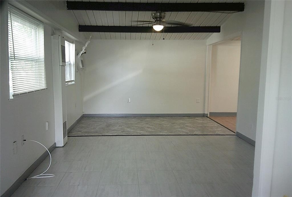 1060 65th Street S - Photo 4