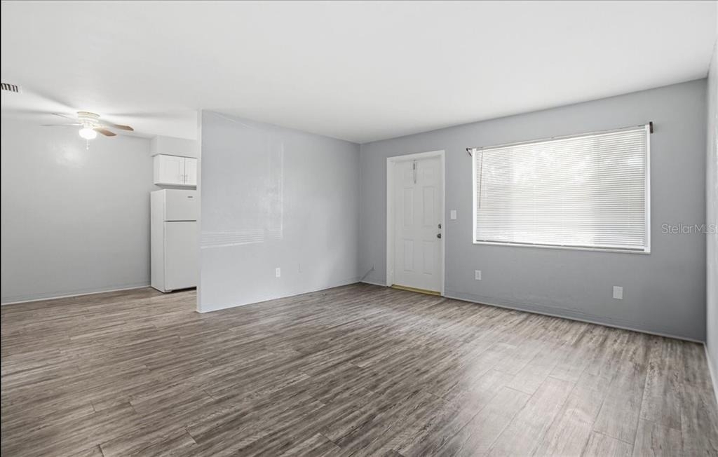 5991 Fairfield Avenue S - Photo 2