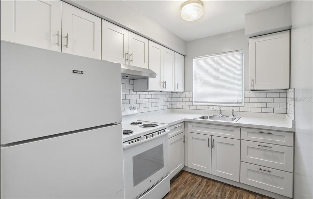 5991 Fairfield Avenue S - Photo 3