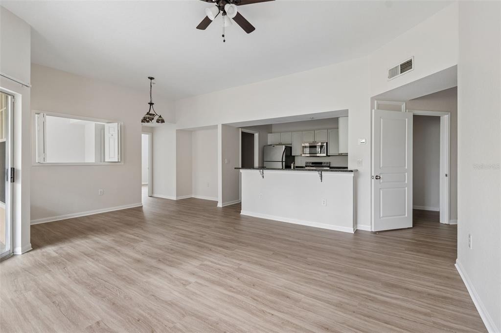 5125 Palm Springs Boulevard - Photo 2