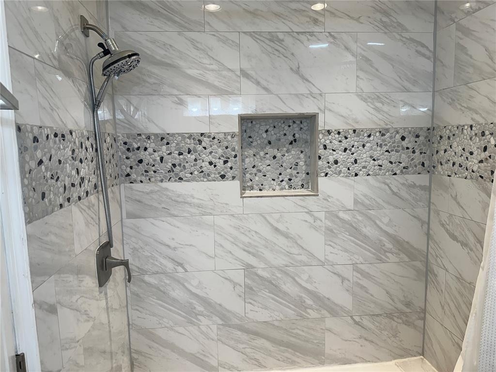 10444 Saint Tropez Place - Photo 18