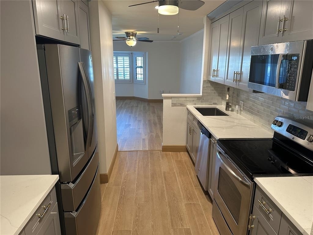 10444 Saint Tropez Place - Photo 5