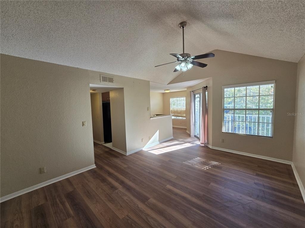 11582 Westwood Boulevard - Photo 2