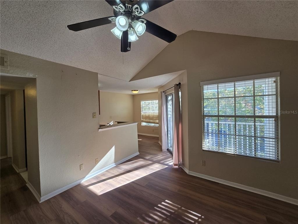 11582 Westwood Boulevard - Photo 3
