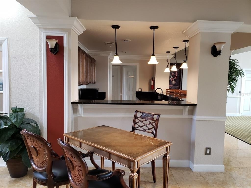 11582 Westwood Boulevard - Photo 28