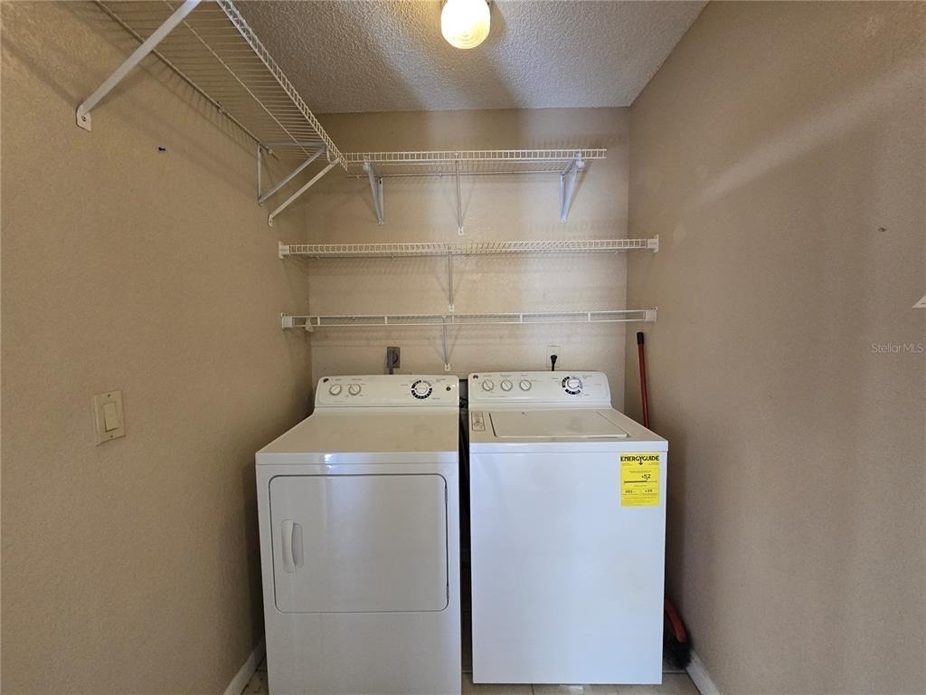 11582 Westwood Boulevard - Photo 19