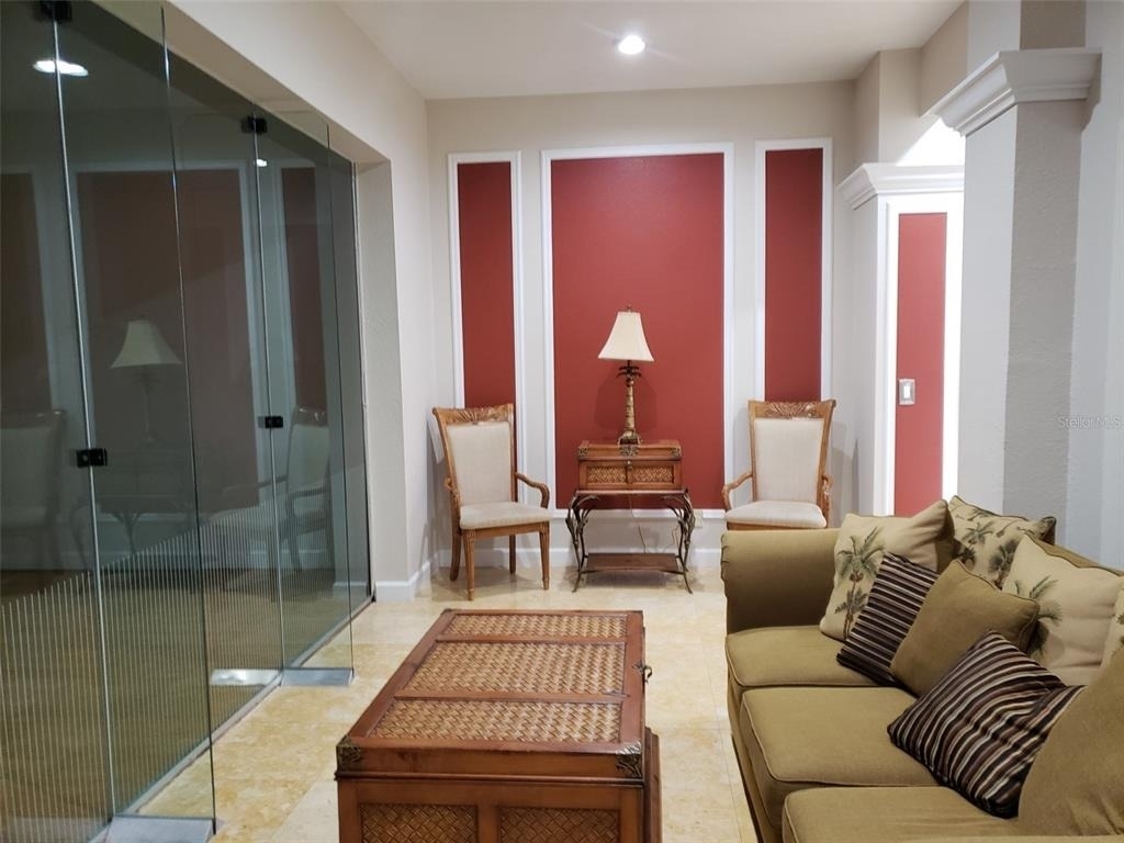 11582 Westwood Boulevard - Photo 27