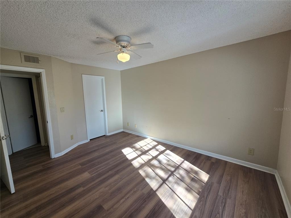 11582 Westwood Boulevard - Photo 14