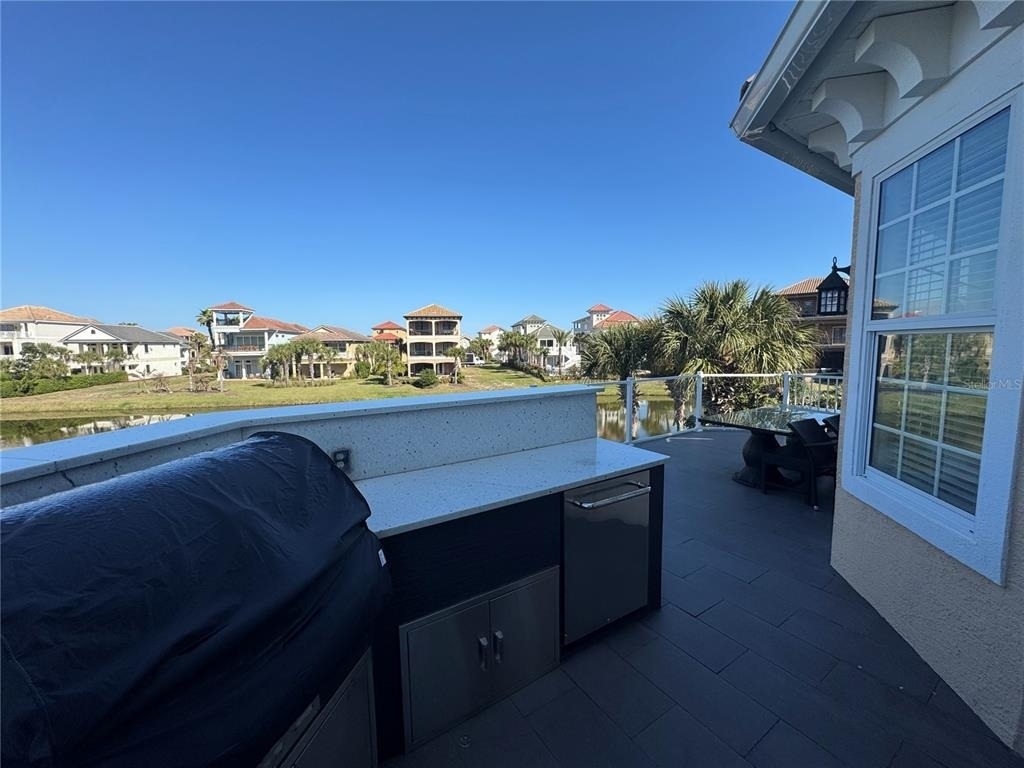 323 Ocean Crest Drive - Photo 18