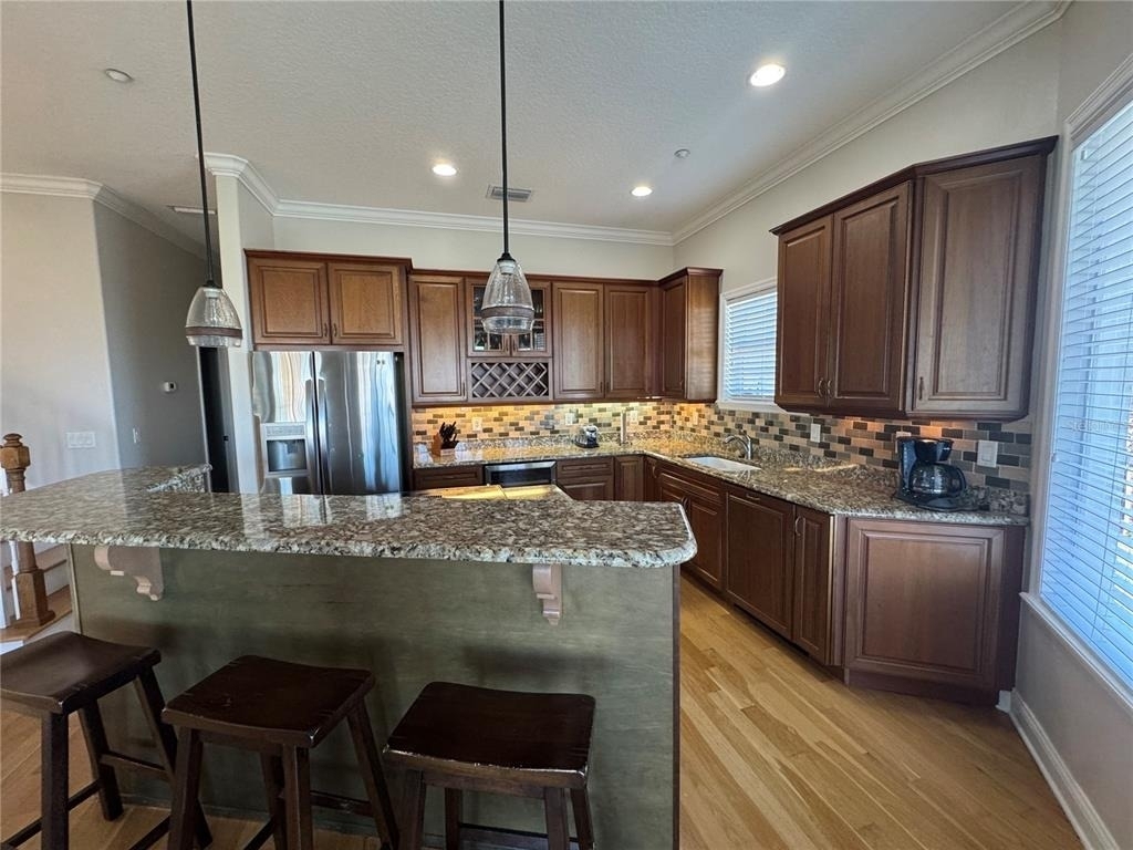 323 Ocean Crest Drive - Photo 1