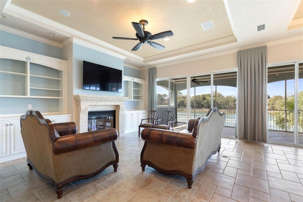 262 Yacht Harbor Drive - Photo 3