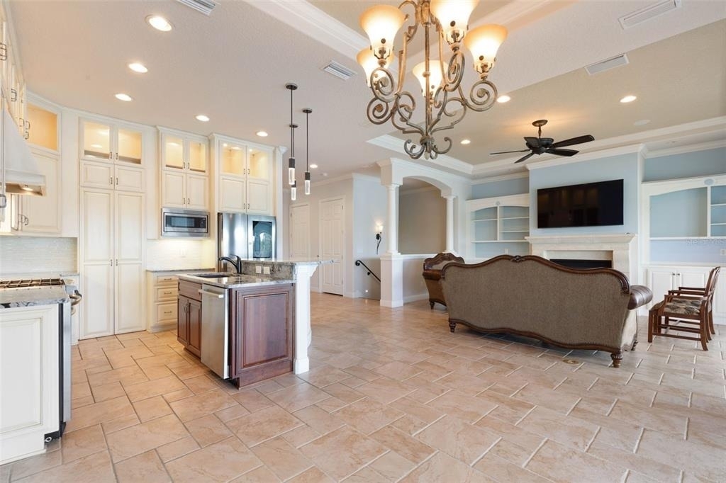 262 Yacht Harbor Drive - Photo 4