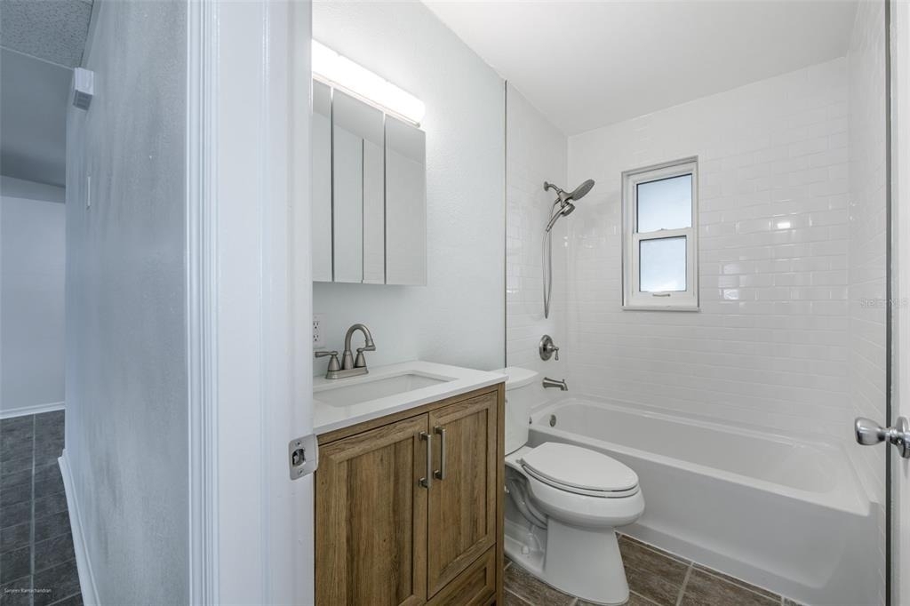 927 W Olympia Avenue - Photo 23