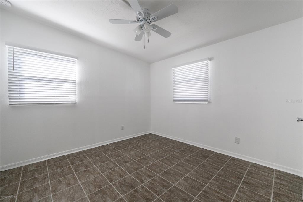 927 W Olympia Avenue - Photo 27