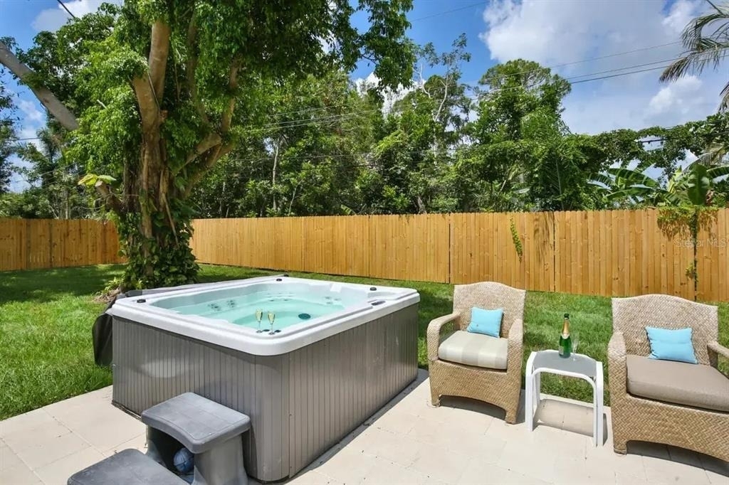 5622 S Lockwood Ridge Road - Photo 2