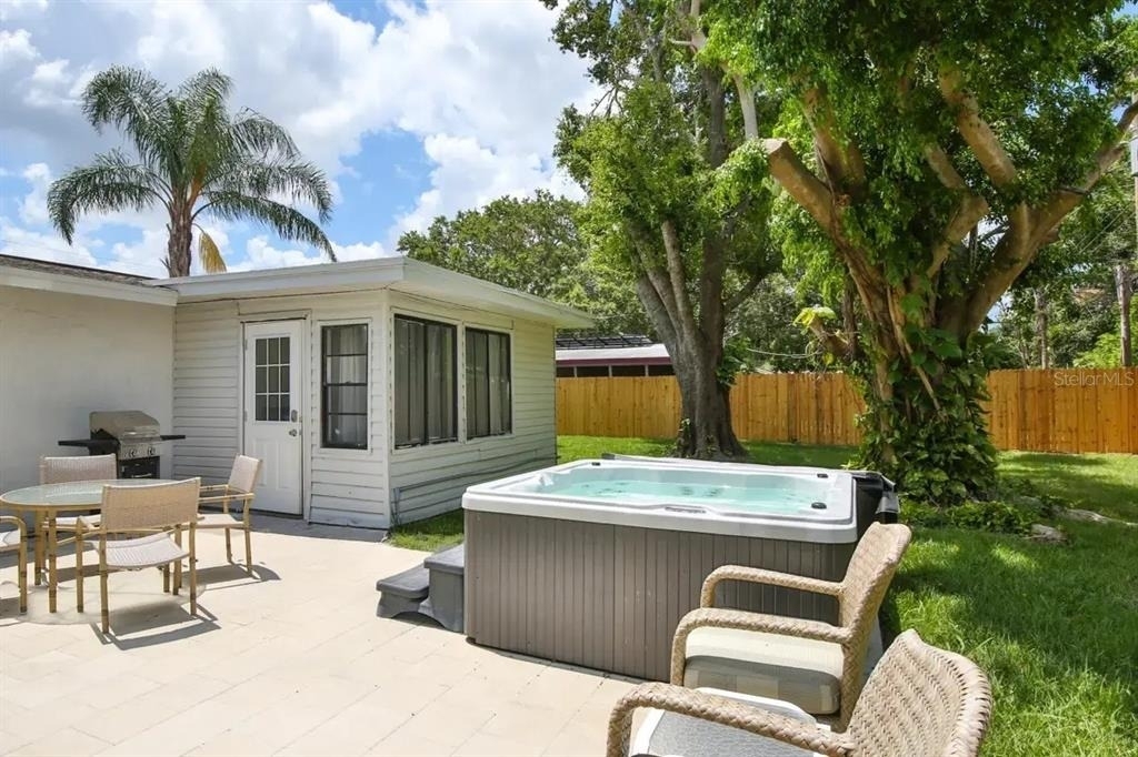 5622 S Lockwood Ridge Road - Photo 3
