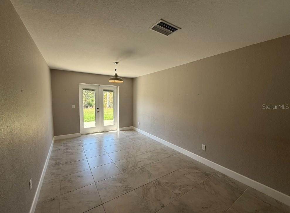 113 Boundary Boulevard - Photo 1