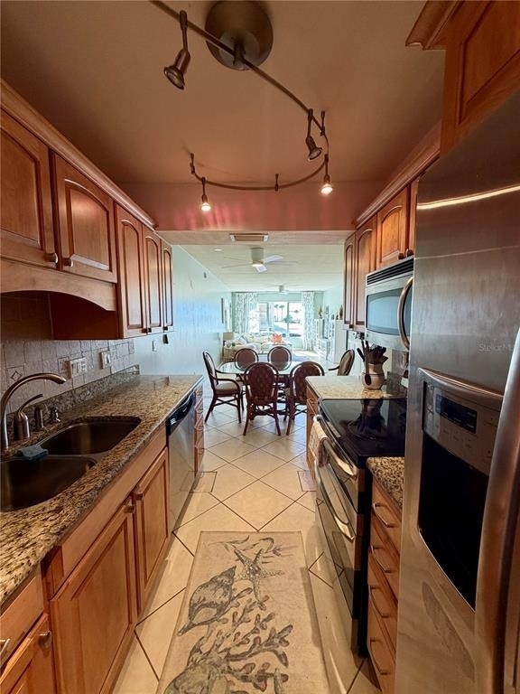 3806 Gulf Of Mexico Drive - Photo 5