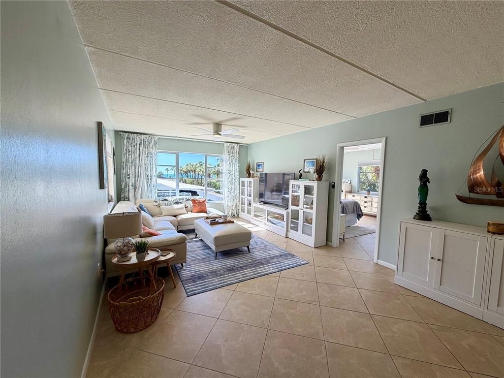 3806 Gulf Of Mexico Drive - Photo 9