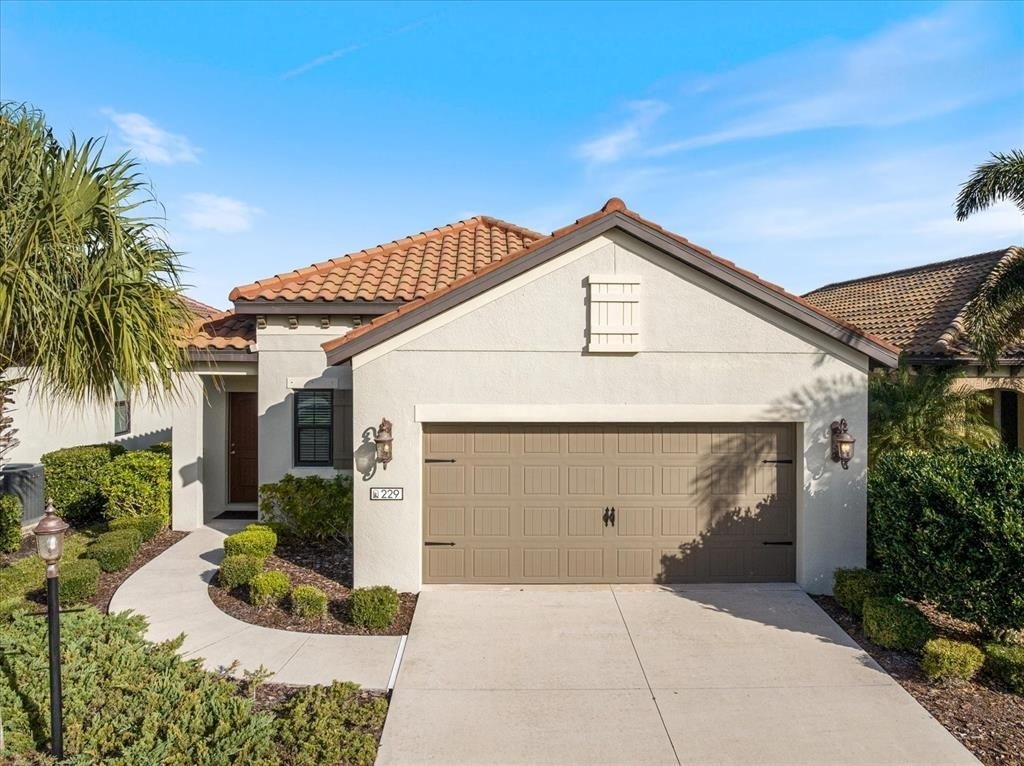 229 Livorno Way - Photo 0