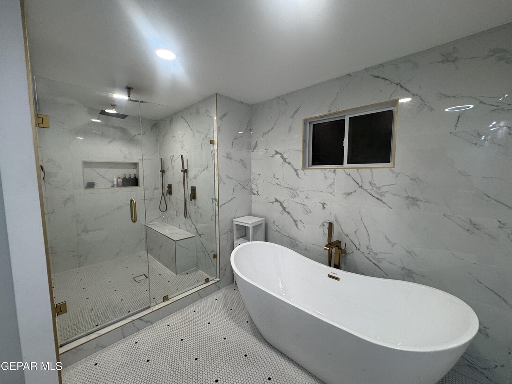 6437 Dawn Drive - Photo 5