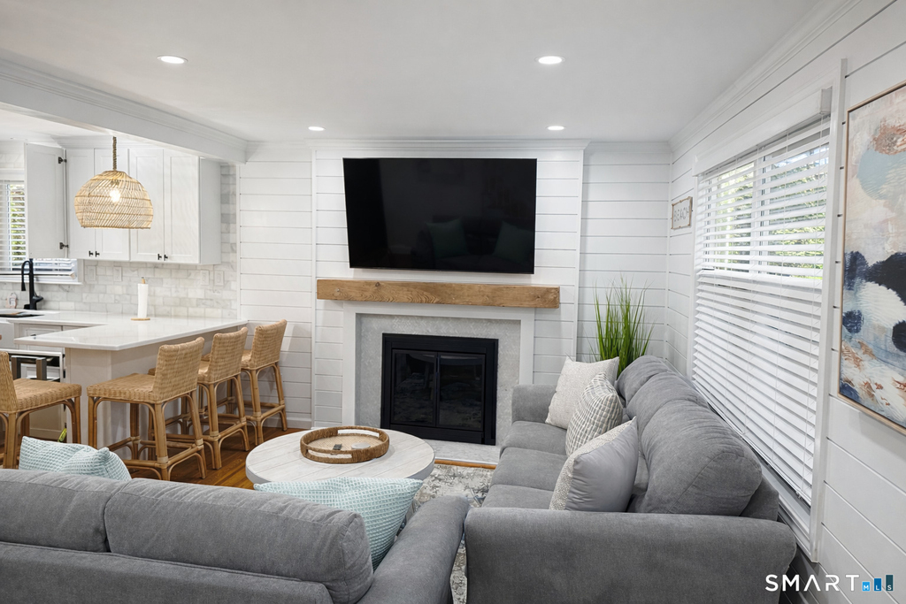 74 Oldfield Drive - Photo 3