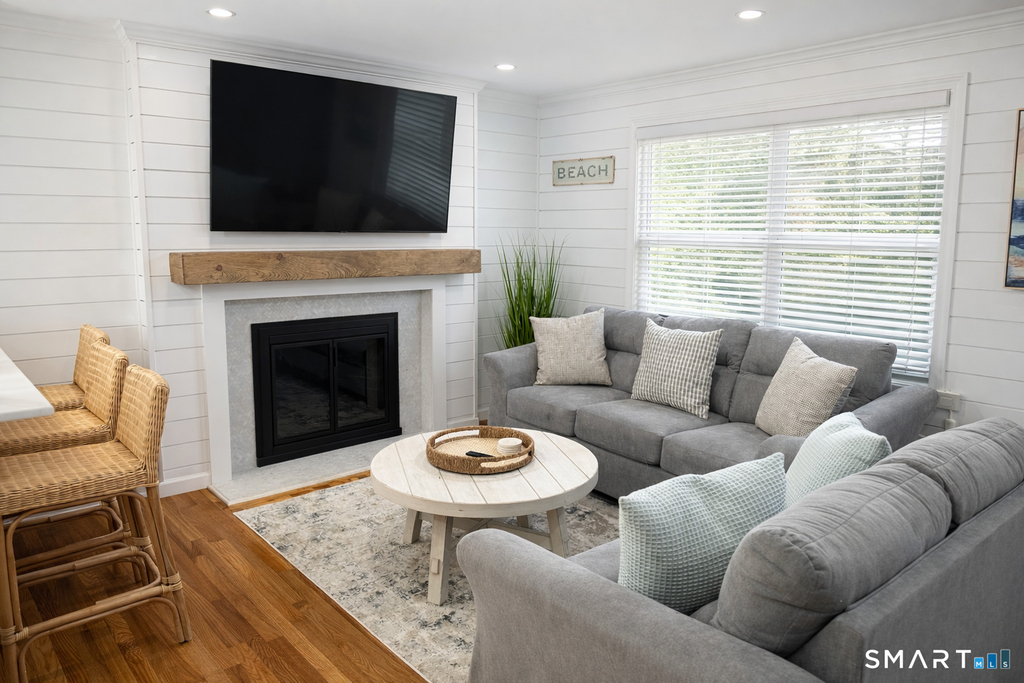 74 Oldfield Drive - Photo 2