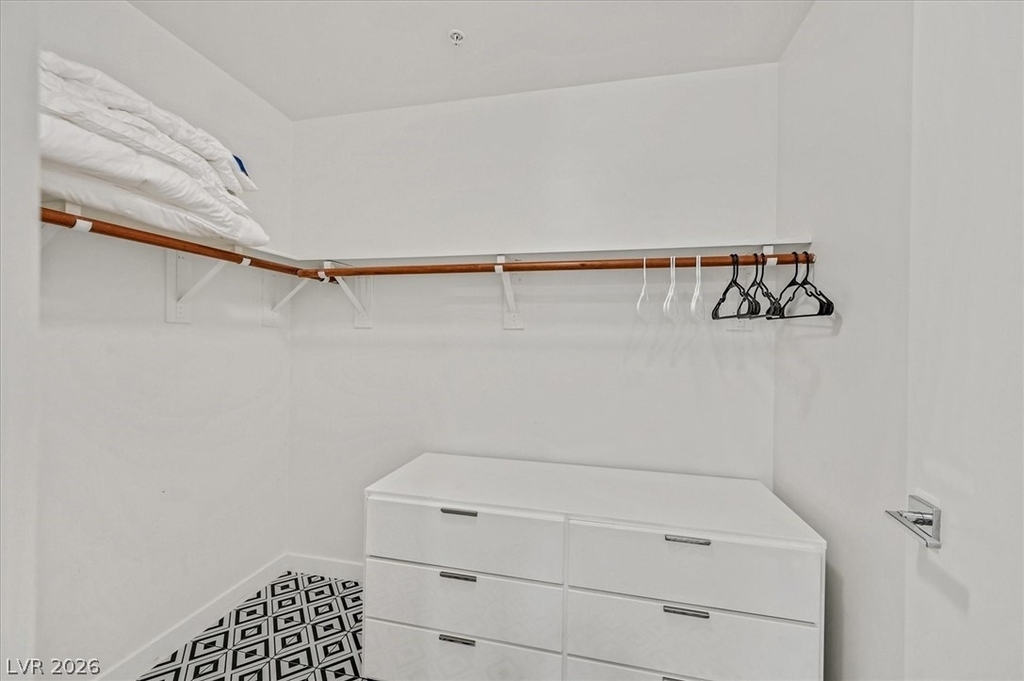 353 E Bonneville Avenue - Photo 17