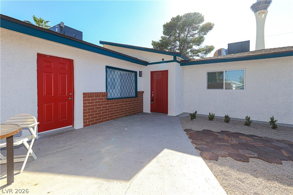 2100 Santa Ynez Drive - Photo 4
