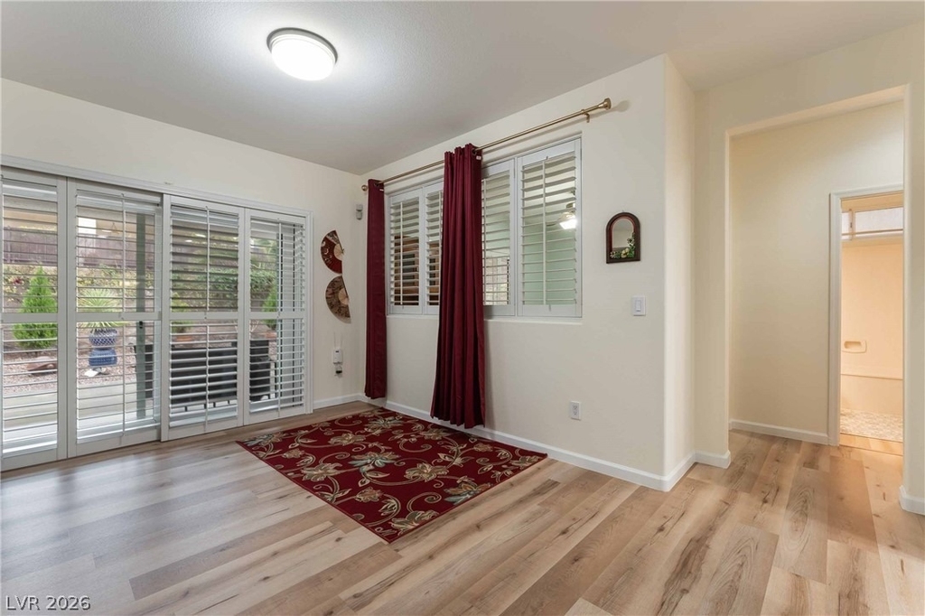 2565 Leighton Avenue - Photo 9