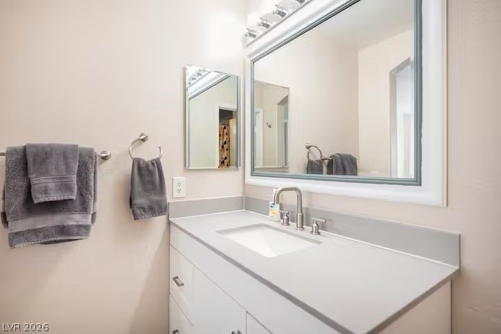 4995 Nardini Avenue - Photo 21