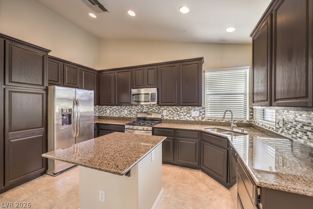 646 Ember Rock Avenue - Photo 11
