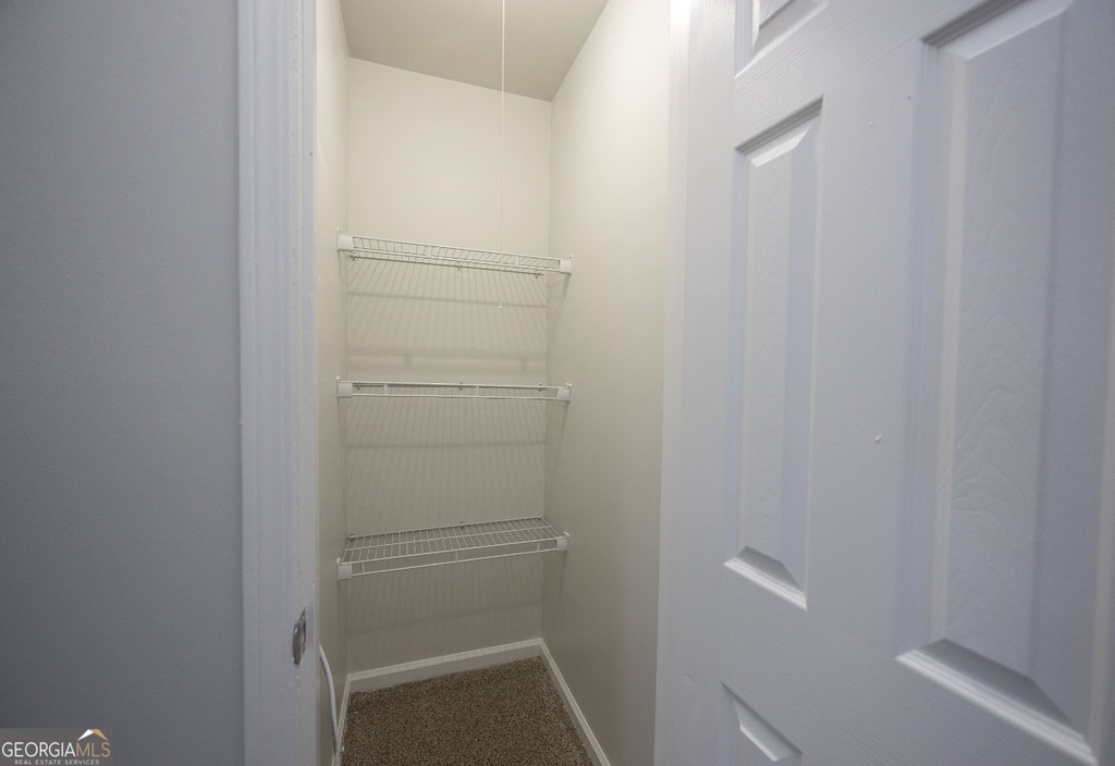4883 Roswell Road - Photo 12