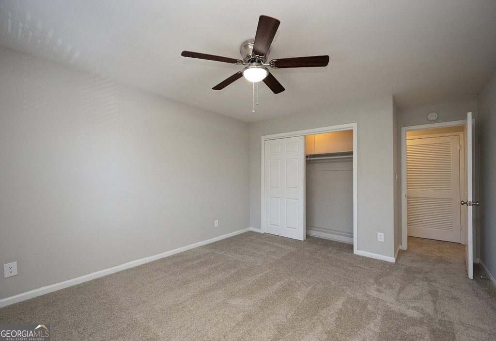 4883 Roswell Road - Photo 5