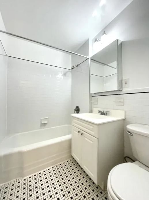 West 73rd Street - Photo 4