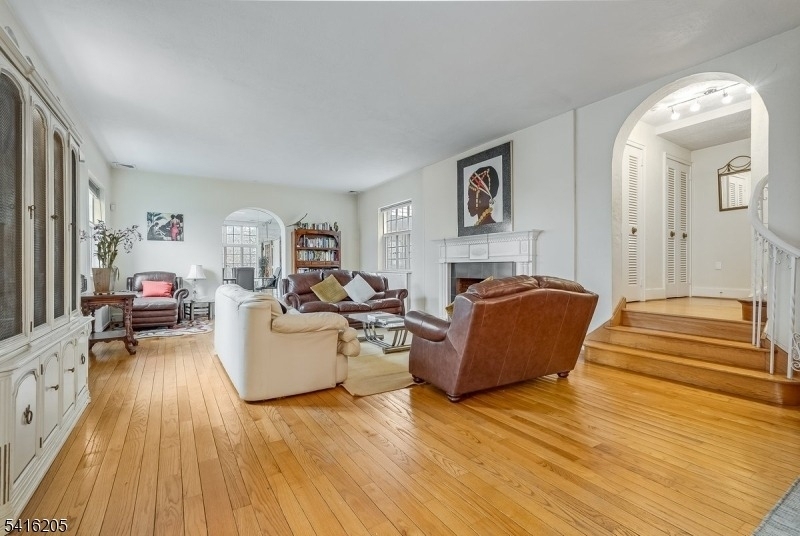 123 N Wyoming Ave - Photo 4